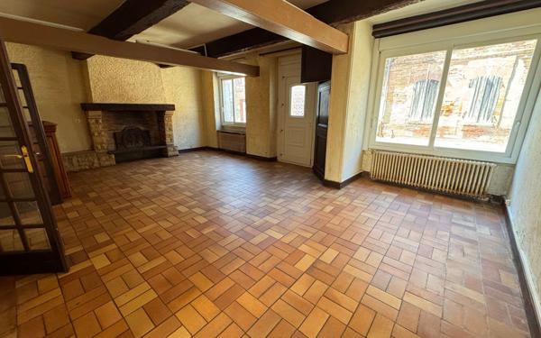 Maison à vendre    6 pièces • 158 m2 Noé