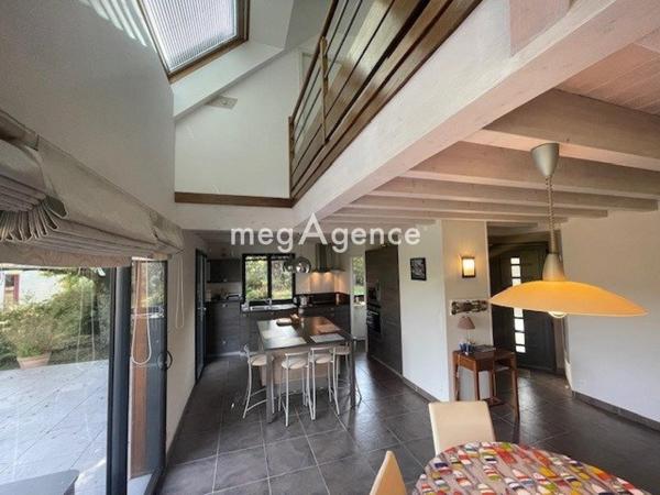 Maison à LARMOR-BADEN, 56870 - 6 pièces 129m²