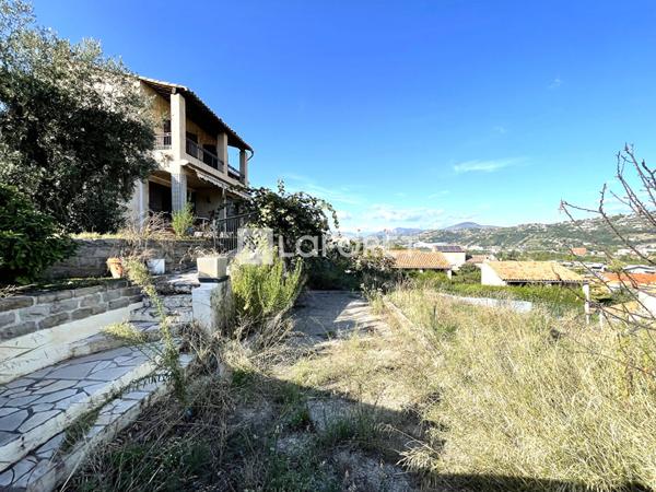 Achat maison Saint-Laurent-du-Var - 4 pièce(s) - 92 m² - 440 000 €