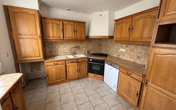 Maison à louer    3 pièces •  Vert-Saint-Denis