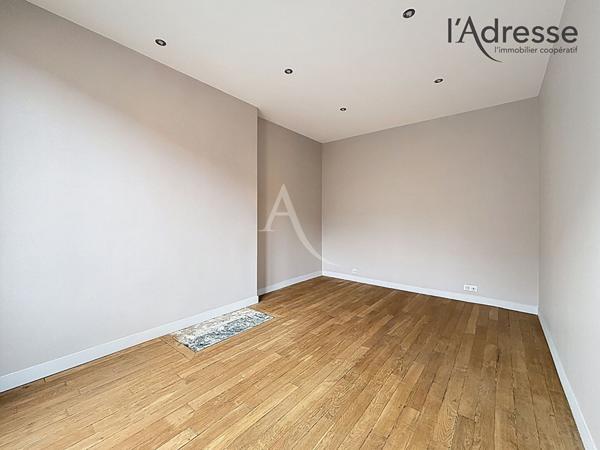 Suresnes Hyper Centre - Appartement 3 Pièces 59m² - Charme de l'ancien - Cave