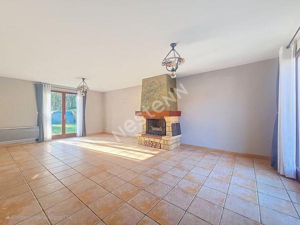 PAVILLON TRADITIONNEL 4 CHAMBRES