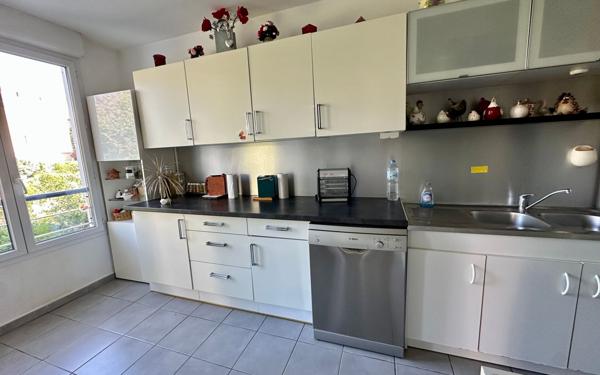 Appartement à vendre    3 pièces • 63,20 m2 Vourles