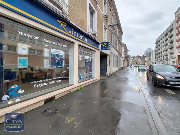 Local commercial à louer 61m²