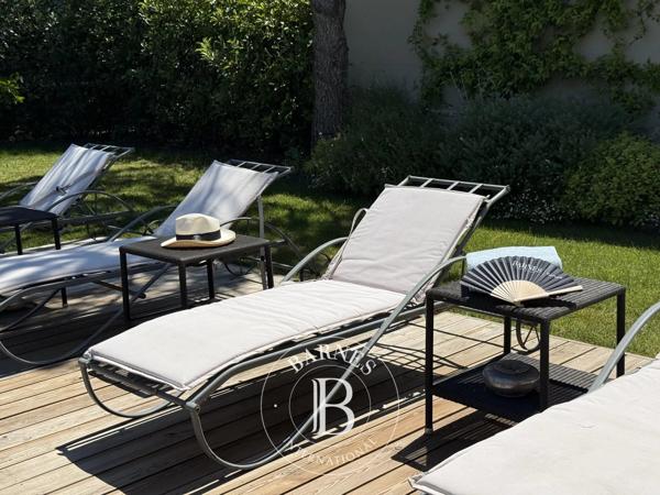 Saint-Rémy-de-Provence, Maison 4 Chambres -  250 m² à vendre