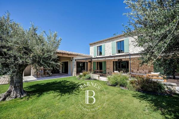 Saint-Rémy-de-Provence, Maison 4 Chambres -  250 m² à vendre