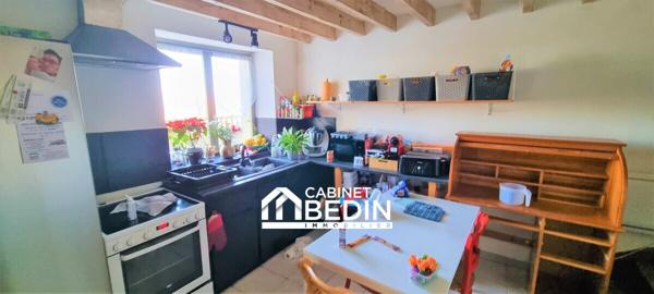 Achat Immeuble Mixte 5 appartements 12 pieces Nousse 12 chambres