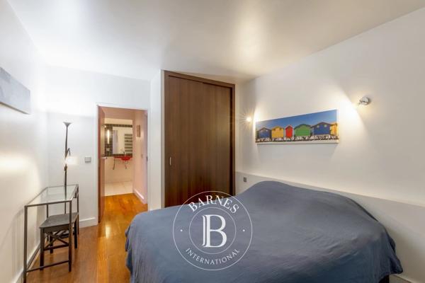 Paris 8ème, Appartement 1 Chambre -  53 m² à vendre