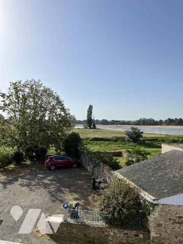 IMMEUBLE DE RAPPORT – 5 LOGEMENTS -5 GARAGES-1 PARKING– DPE C