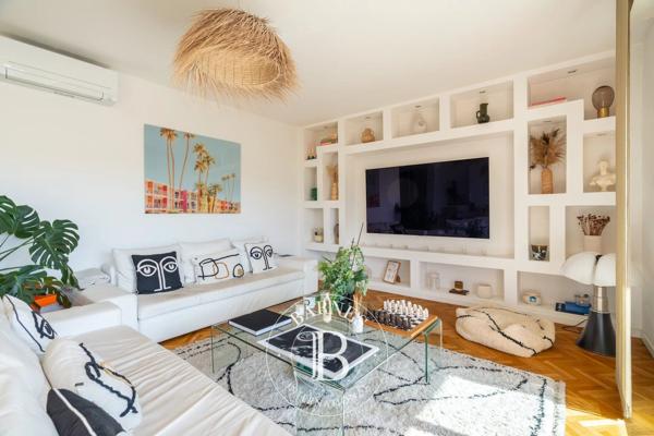 Marseille 8ème, Appartement 2 Chambres -  94 m² à vendre