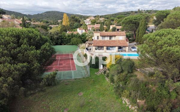 Maison à vendre    6 pièces •  Sainte-Maxime