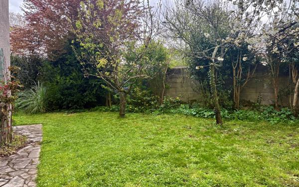 Maison à vendre    6 pièces •  Niort