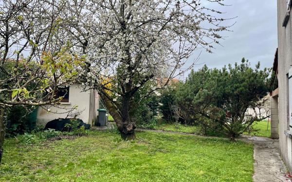 Maison à vendre    6 pièces •  Niort