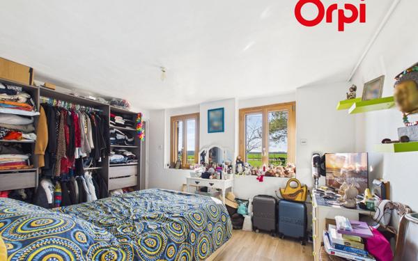 Maison à vendre    5 pièces •  Bernay