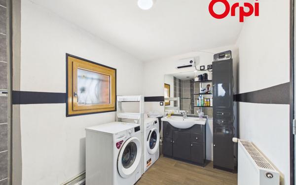 Maison à vendre    5 pièces •  Bernay