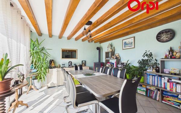 Maison à vendre    5 pièces •  Bernay