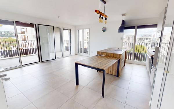 Appartement à vendre    4 pièces • 84 m2 Lyon 7
