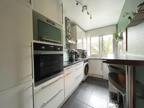 CHAVILLE - limite Sèvres - SUPERBE 4 pièces avec balcons, Box et Cave €448 000 ** - Référence 658-C