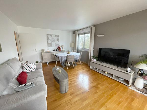 CHAVILLE - limite Sèvres - SUPERBE 4 pièces avec balcons, Box et Cave €448 000 ** - Référence 658-C