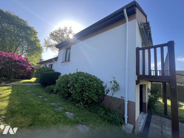 BAGNOLES DE L'ORNE, quartier résidentiel calme, maison 3ch, garage, jardin