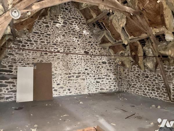 LA BAZOGE MONTPINCON Maison 