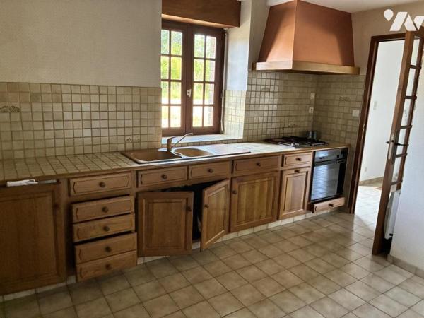 LA BAZOGE MONTPINCON Maison 