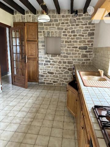 LA BAZOGE MONTPINCON Maison 