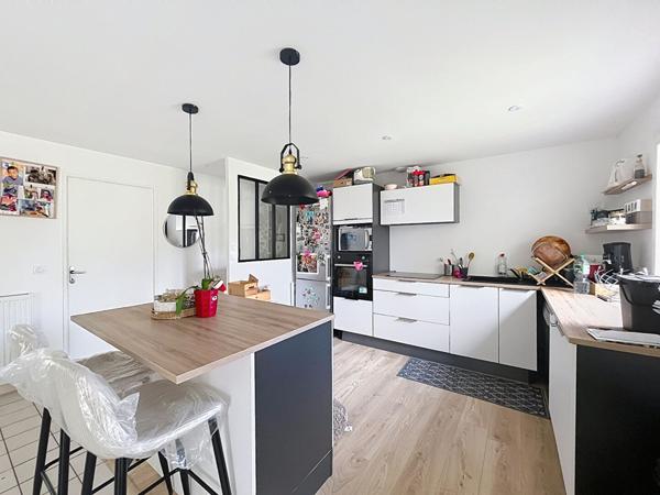 SAINT SEBASTIEN SUR LOIRE MAISON DE PLAIN PIED 3 CHAMBRES + 1 BUREAU JARDIN 400M2