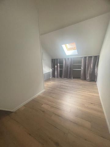 A Louer Appartement T4 pièces en RDC en TRIPLEX - 76500 Elbeuf - Réf MARI-RDC-G