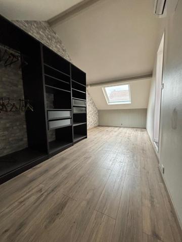 Maison familiale rénovée 5 pièces avec jardin exposé sud-ouest – Quartier recherché à Carrières-sous-Poissy