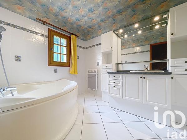 Maison à vendre 10 pièces 239 m² Poilly-lez-Gien