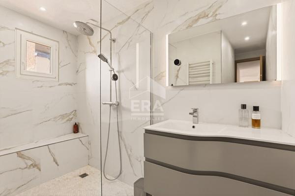 Duplex 140 m² ? Dernier étage, deux balcons