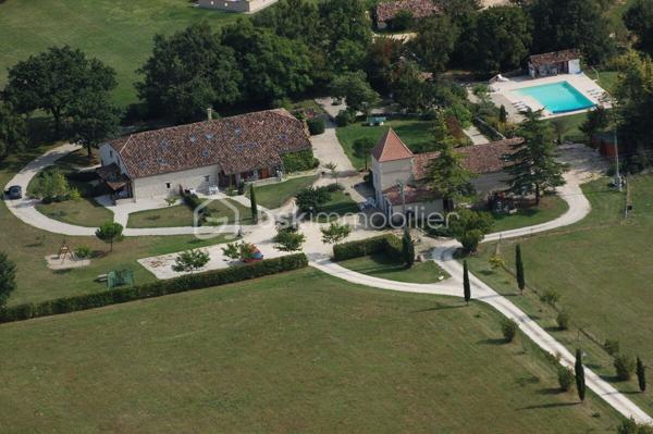 Domaine de 760 m²