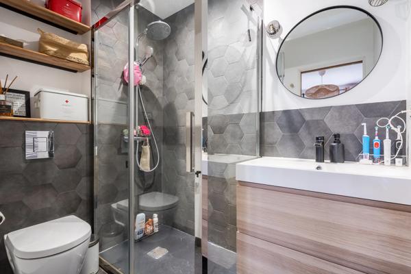 Maison
         4 pièces
        - 136 m² Bien prestige 410 000 € *