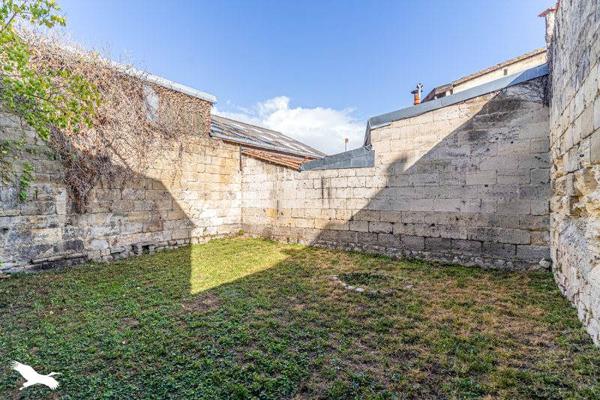 Appartement 135 200 € Bordeaux 2 p 35 m² DPE E