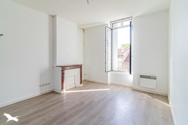 Appartement 135 200 € Bordeaux 2 p 35 m² DPE E
