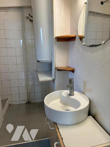 MAISON EN CAMPAGNE PROCHE CARHAIX