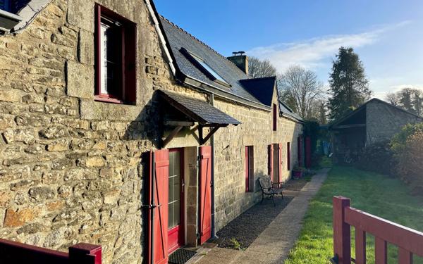 Maison à vendre    7 pièces •  Plouray