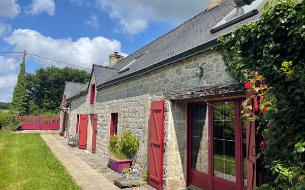 Maison à vendre    7 pièces •  Plouray