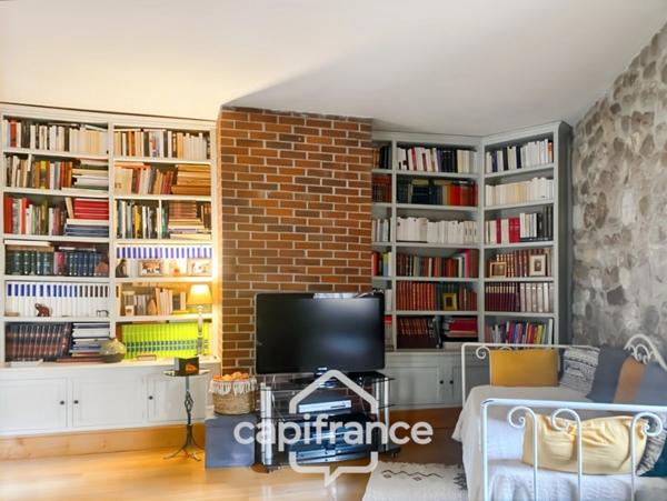 Château à vendre au coeur du bocage bourbonnais sur un parc de 1,5 Ha