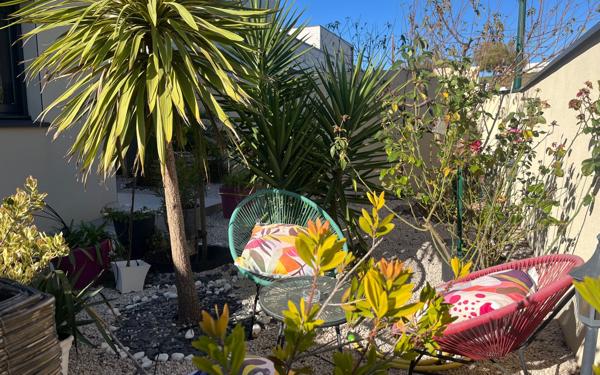 Maison à vendre    5 pièces •  Bessan