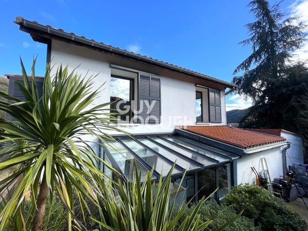 Maison indépendante en 4 faces de 200m²