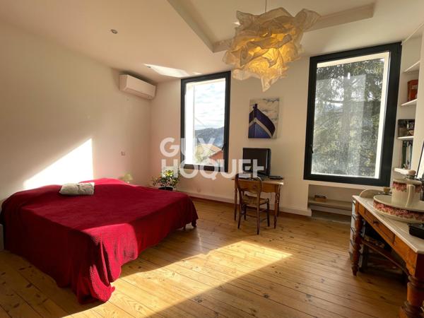 Maison indépendante en 4 faces de 200m²