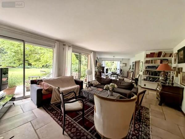 Achat - Maison Saint-Fuscien 80680 8 pièces 242 m 2 7332 m 2