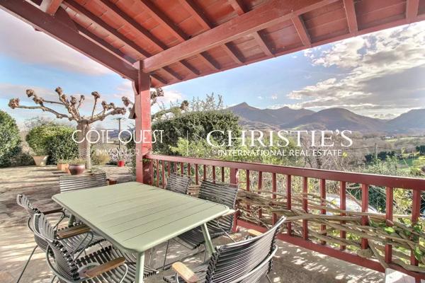 À vendre Urrugne - Villa vue montagnes à 15 minutes de Saint-Jean-de-Luz