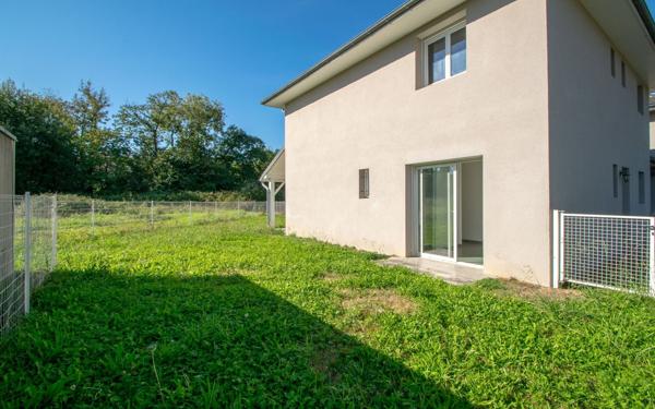 Maison à vendre    5 pièces •  Idron