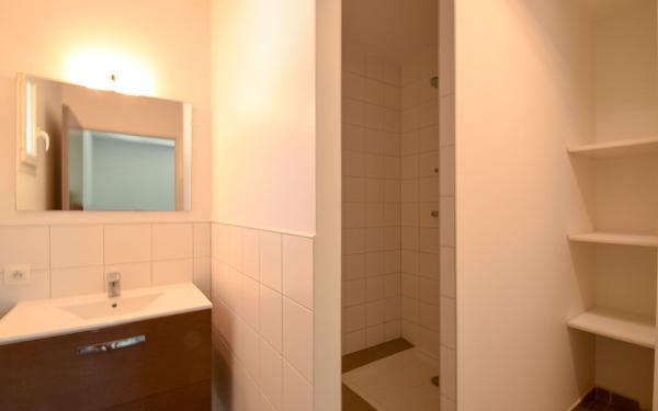 Maison à vendre    5 pièces •  Idron