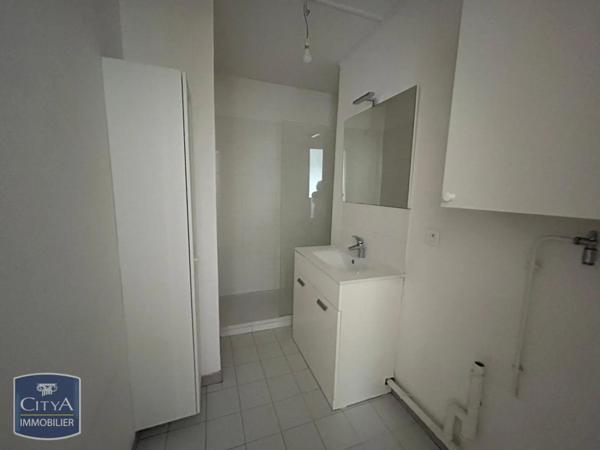 Appartement à louer 3 pièces 67.01m²