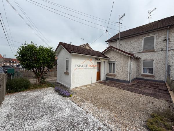Maison 5 pièce(s) 2 chambre(s) 62 m²