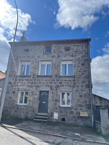 Maison 5 pièces de 97 m² à Ste sigolene